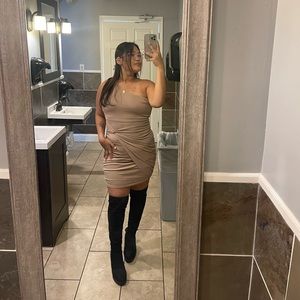 Meet your Posher, Taylor